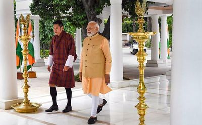 Bhutan king meets PM Modi