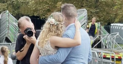 Newly-wed couple blasted for 'insensitive' photoshoot outside Windsor Castle