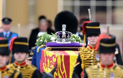 In Pictures: Crowds gather to watch as Queen leaves palace for last time