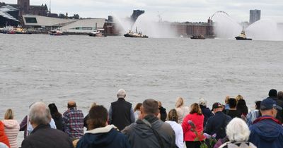 Hundreds line banks of River Mersey for 'maritime spectacle' to Queen