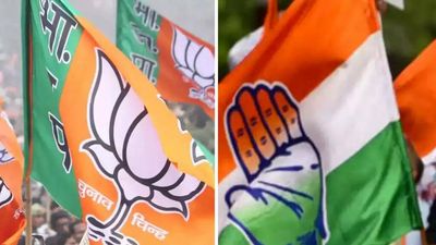 Himachal Pradesh: Amid BJP’s systematic poll campaign, Congress busy in ticket battle