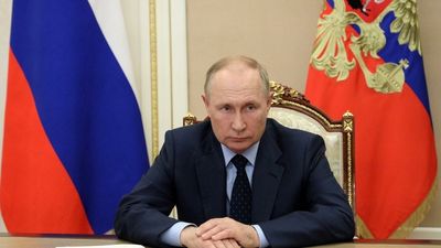 Petition against Putin: ‘Resignation would be a peaceful way out’