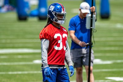 Giants’ Aaron Robinson out vs. Panthers following appendectomy