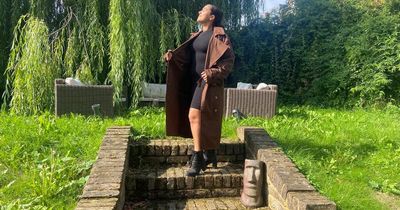 I tried a chocolate trench coat from Miss Pap and it has me excited for autumn