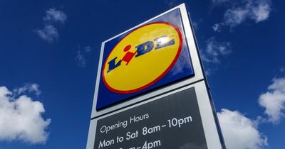Lidl shoppers 'angry' at being slapped with parking fine - even though store was still open