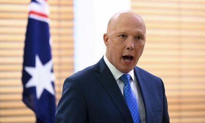 Peter Dutton hits out at republicans seeking ‘political advantage’ from Queen’s death