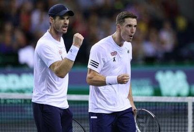 Davis Cup: Britain lose to US as Andy Murray and Joe Salisbury suffer late-night doubles defeat