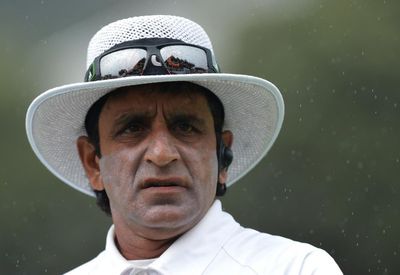 Asad Rauf: Ex-international umpire dies aged 66