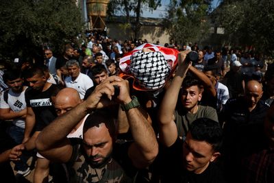 Israeli-Palestinian violence simmers in West Bank with raids, clashes