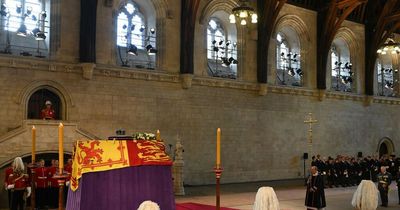 Queen Lying-in-State: Queue tracker shows length and end of line