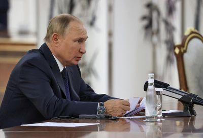 Putin says Beijing-Moscow tandem plays 'key role' in global stability -TASS