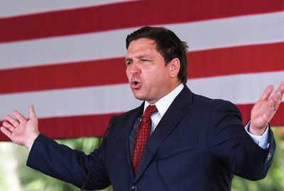 DeSantis flies migrants to Massachusetts