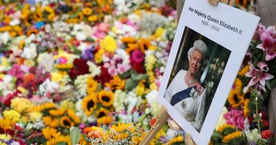 Two minutes' silence to be held in UK on Monday to conclude Queen's funeral