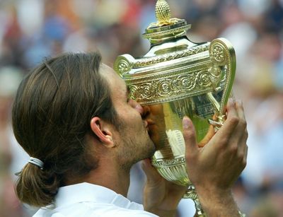 'Thank you for the memories and joy' - Wimbledon to retiring Federer