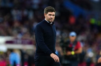 Steven Gerrard ‘selfishly’ wanted Premier League to play on but understands postponements