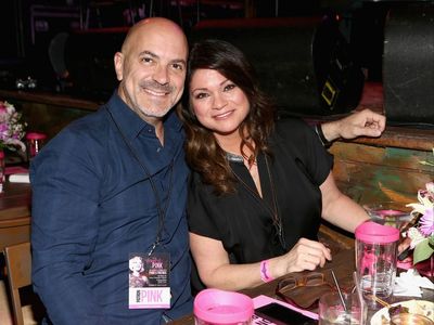 Valerie Bertinelli selling items from 2011 wedding to ex-husband Tom Vitale: ‘Bad memories attached’