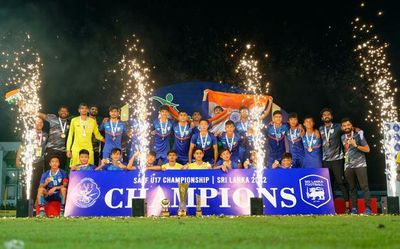 India eases past Nepal to lift SAFF U-17 title