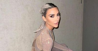 Kim Kardashian 'ignored' by Vogue's Anna Wintour as fans cringe at awkward moment