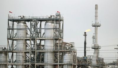 Indiana refinery to pay $2.75 million in air pollution case