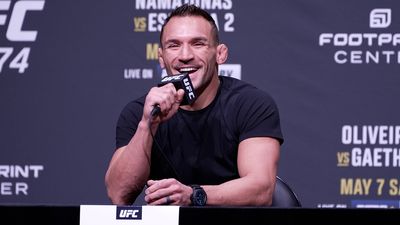 Michael Chandler expects title shot if he beats Dustin Poirier at UFC 281: ‘I’m the next guy in line’