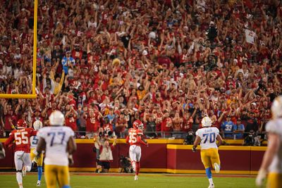 Instant analysis of Chiefs’ Week 2 win over Chargers