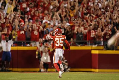 Chiefs rookie CB Jaylen Watson goes 99 yards for pick-6 vs. Chargers