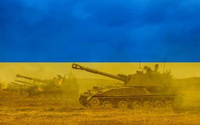 Hundreds of bodies discovered in mass burial pit in Ukraine