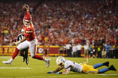 Best Twitter reactions from Chiefs’ Week 2 win over Chargers