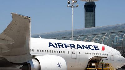 Air France cancels more than half of flights as controllers strike