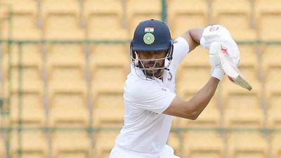 Gaikwad, Yadav rescue India 'A' against New Zealand 'A'