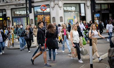 Pound drops to fresh 37-year low against dollar, as retail sales fall sharply – as it happened