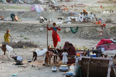 Children, women prone to diseases in Pakistan's stagnant flood water