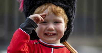 Adorable Edward, three, pays his own tribute to The Queen