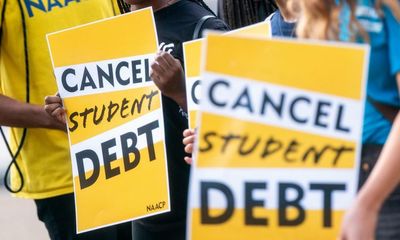 Rightwingers threaten legal action on Biden’s student loan debt relief