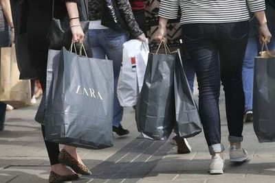 Shock retail sales slump unnerves High Street amid Bank dilemmas