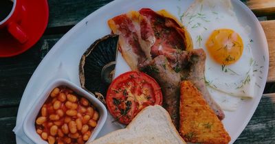 Lose weight by eating larger breakfasts, curb appetite and stop snacking during the day, says study