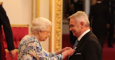 Eamonn Holmes reflects on when he was told by Prince William that was 'the Queen's favourite'