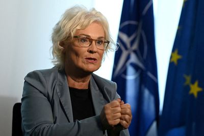 Moscow's military reserves may be smaller than initially assumed - German defence minister