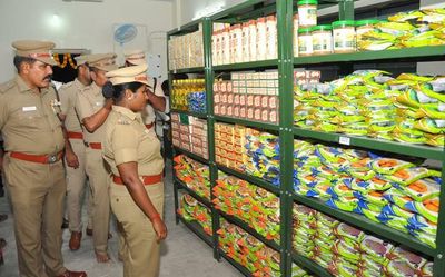 Police canteens inaugurated in Ranipet and Tirupattur districts
