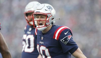 Patriots QB Mac Jones returns ahead of showdown vs Steelers