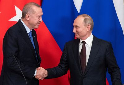 Russia's Putin says Erdogan helping to end war but Zelenskiy not ready for talks