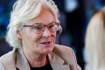 Berlin hopes for agreement on joint air defence in mid-October, defence minister says