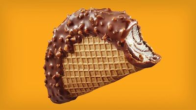 Here Is How People Have Been Getting Their Last Choco Taco