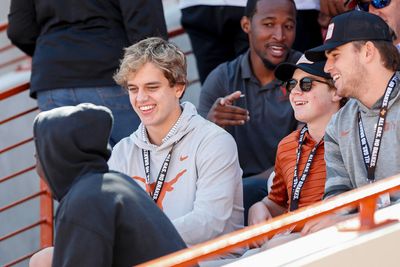 Texas spent $280K wooing Arch Manning, eight other recruits