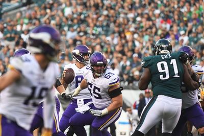 Eagles vs. Vikings: NFL experts make Week 2 picks