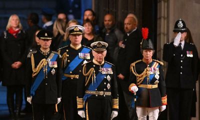 Queen’s children hold vigil over coffin in Westminster Hall