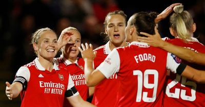 Arsenal put on a show in front of sell-out crowd to win WSL opener against Brighton