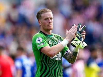 Everton and England’s Jordan Pickford warned over returning from injury too soon