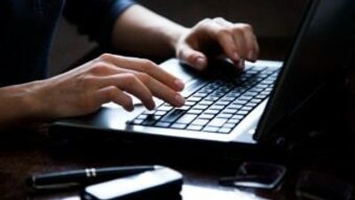 Australian business owners urged to shorten web addresses to avoid cybercrime attack