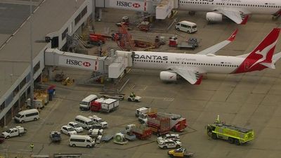 Qantas plane turns around mid-flight due to reports of fumes in cabin